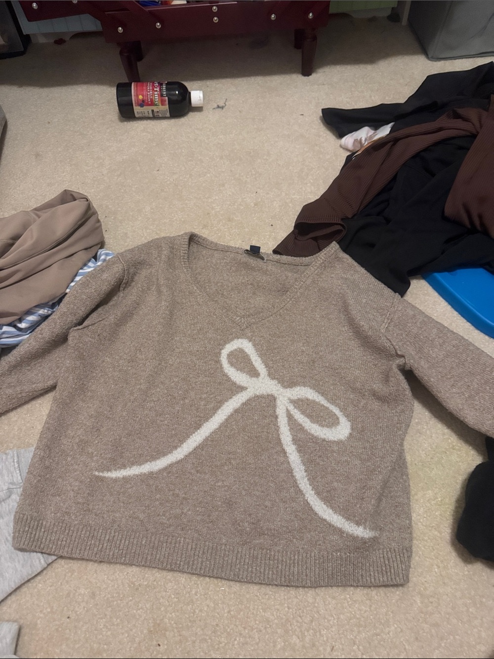 American Eagle Outfitters Taupe V-Neck Sweater with Cream Bow